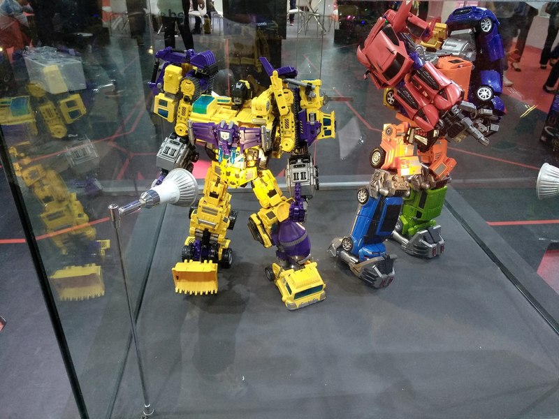 WeiJiang Ultima Unofficial Omega Supreme And More On Display At